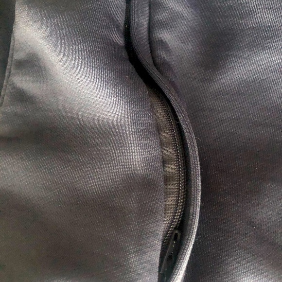 Aritzia Wilfred jogging set in navy, size M - Picture 4 of 10